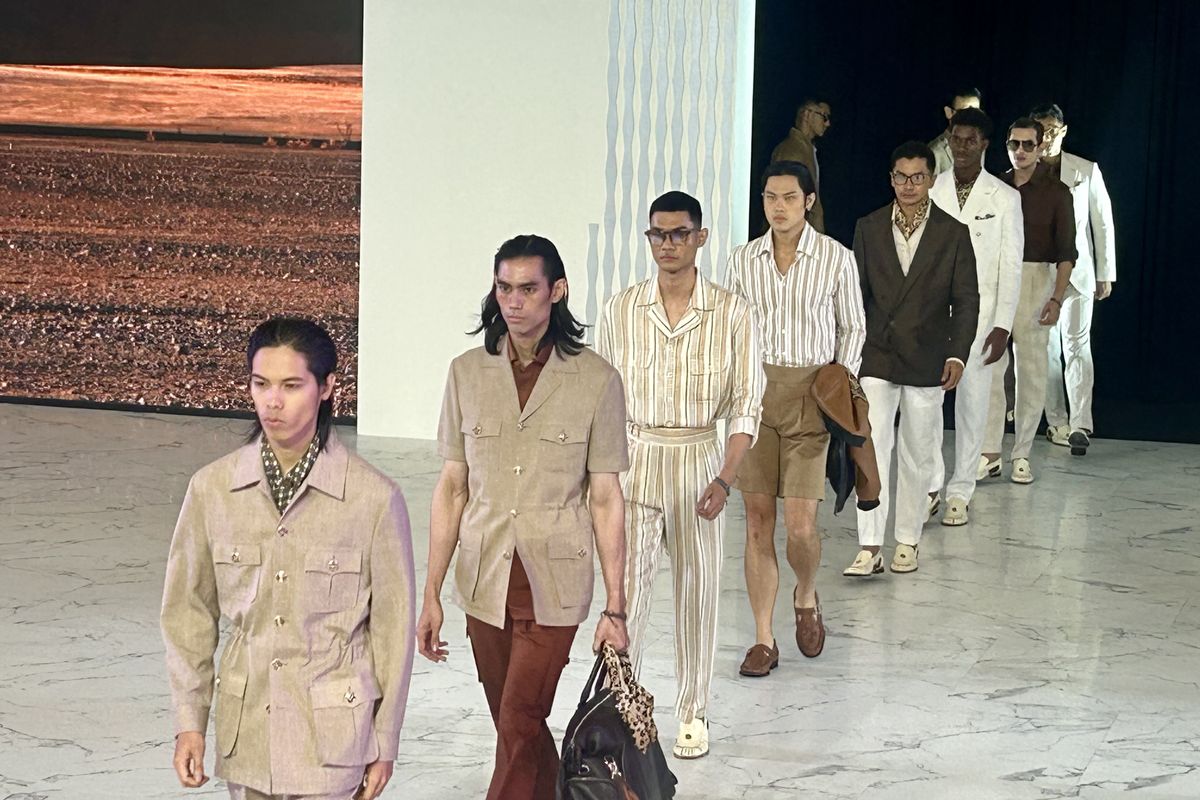 Pesona di Balik Baju Linen yang Mudah Lecek, Bikin Gaya Lebih Natural